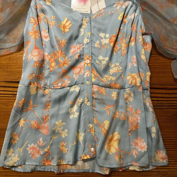 NWT French Connection pastel blue Diana Drape puff sheer sleeve top SIZE 4 - Picture 2 of 6